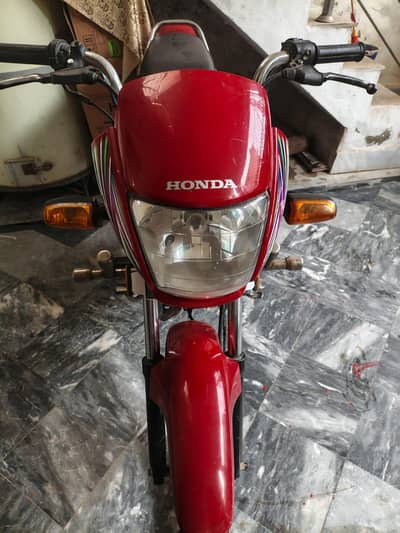 Honda prider bike