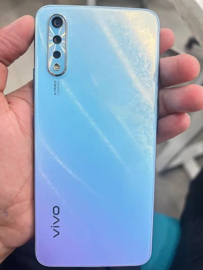 Vivo S1