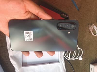 Samsung Mobile A17 6/128 full box