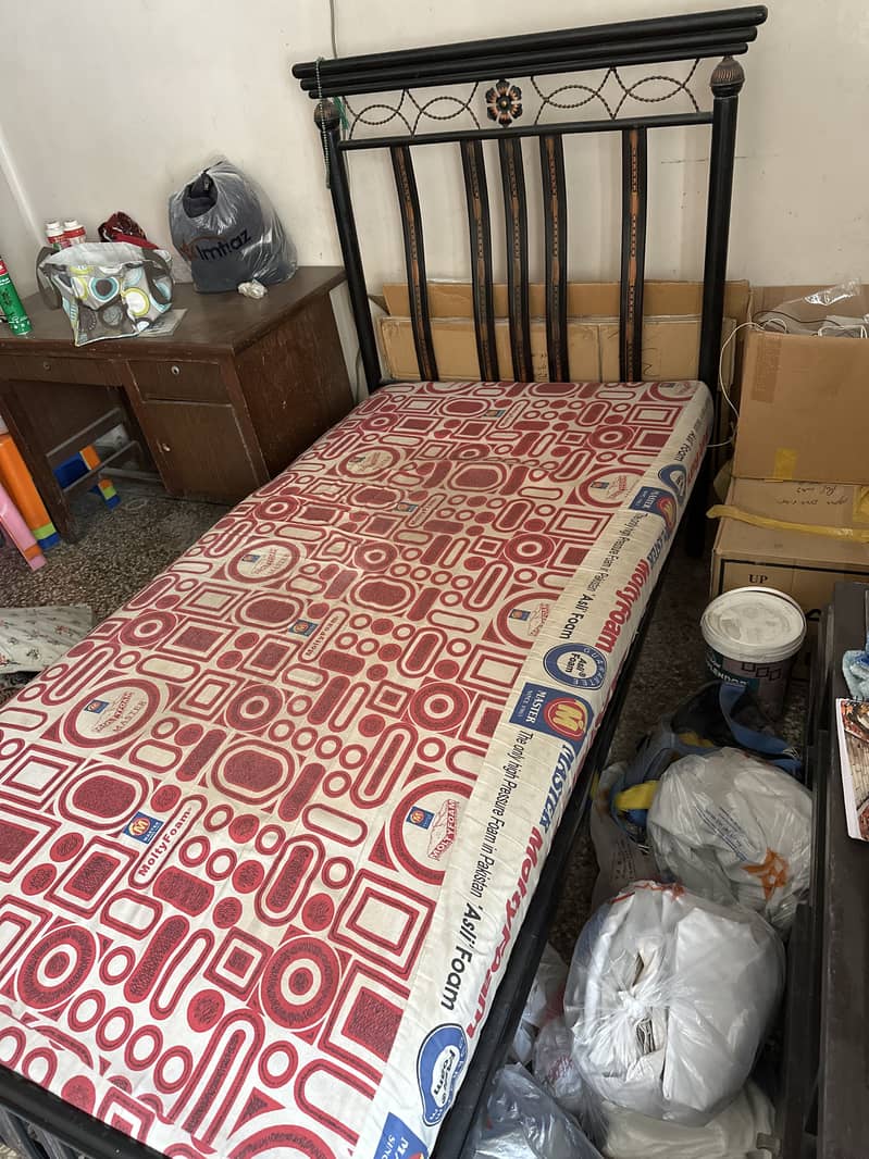 Single Bed 1