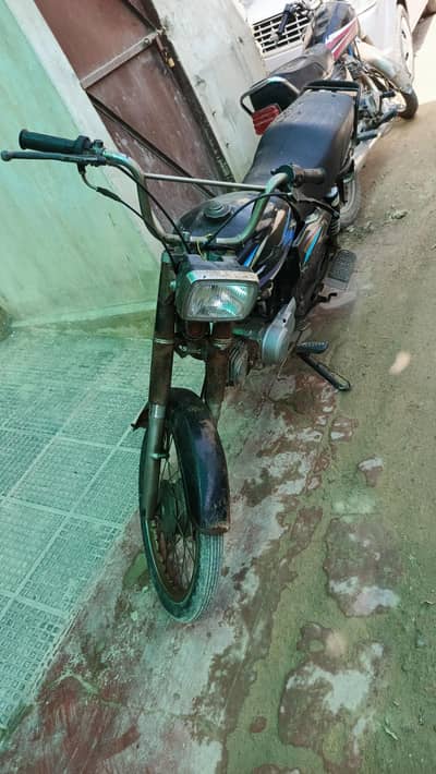 Selling my 70 cc bike