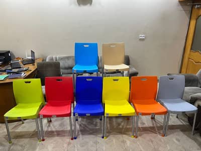 Wholesale Furniture Variety Stock | Chairs, Tables & Luxury Sets
