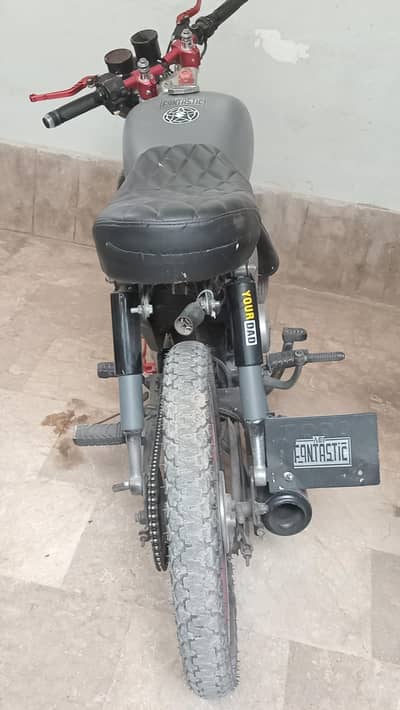 cafe racer bike cd 70 with all geruine parts of cd 70