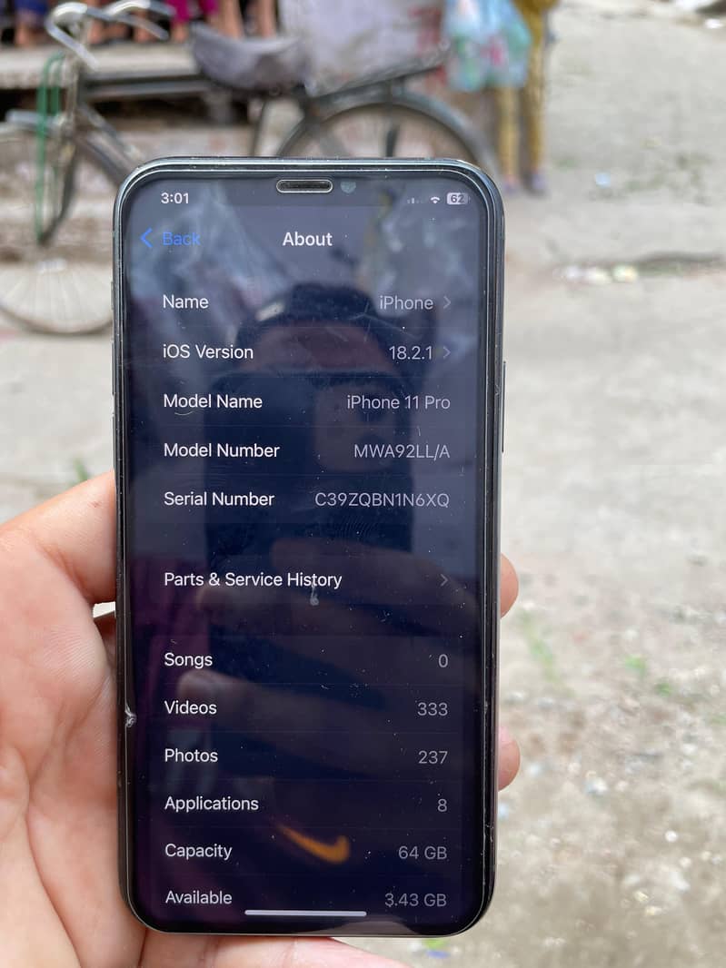 Apple iPhone 11 Pro 9