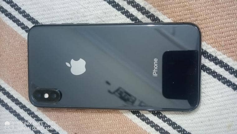 Apple iPhone X 0