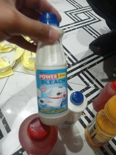 pheynail sweep bleach dish wash