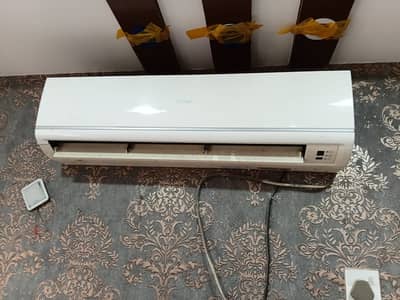 AC Haier 1.5 Ton split working condition