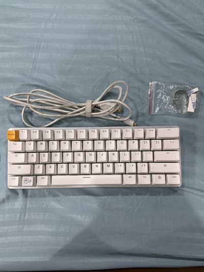 Glorious GMMK Compact 60% Mechanical Gaming Keyboard - Hot Swappable