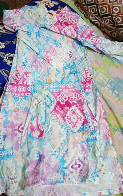 ready to wear preloved shirt of Saya brand,