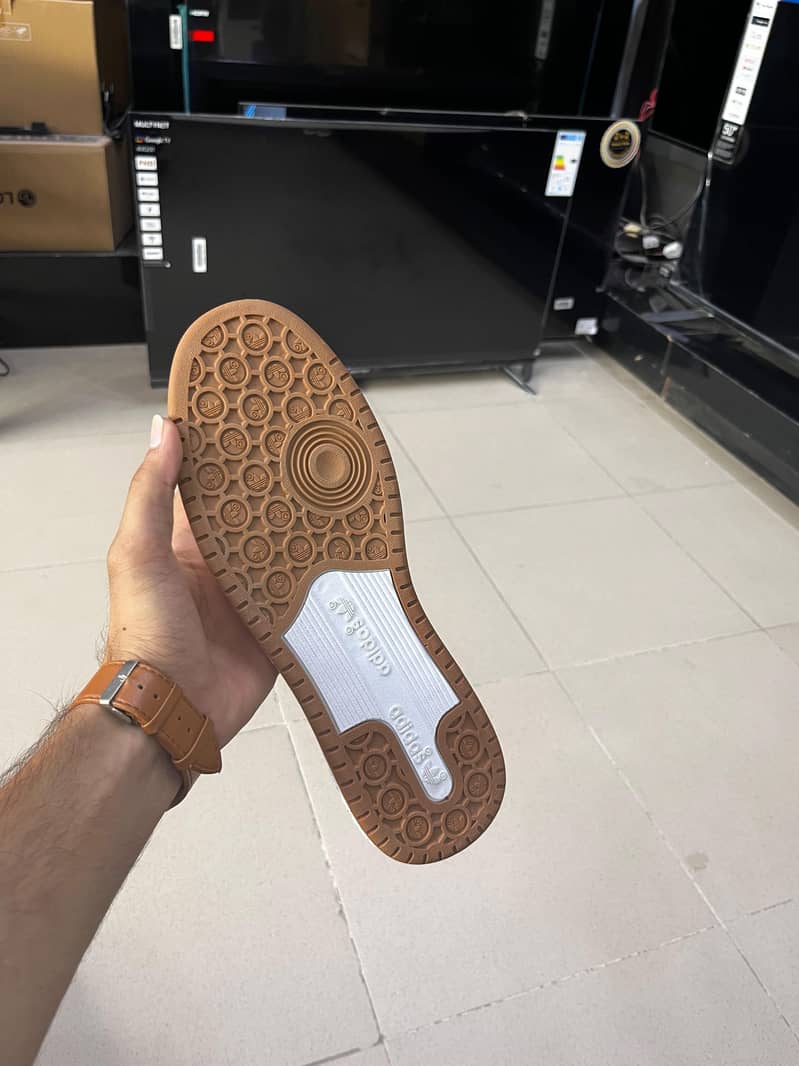 adidas 2