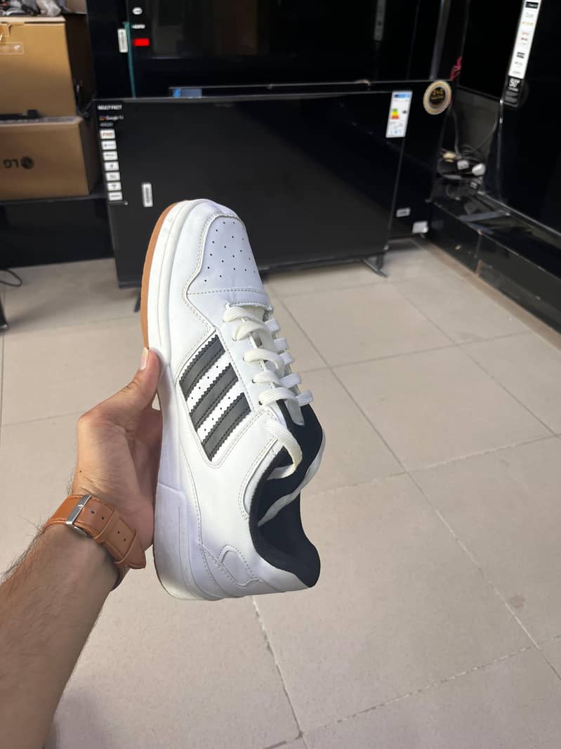 adidas 4
