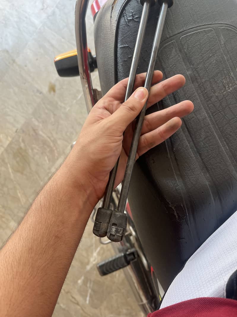 hydraullic shocks 1