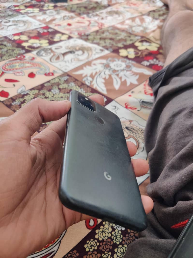 Google Pixel 5 2