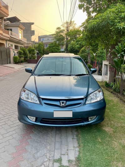 Honda Civic Oriel 2004
