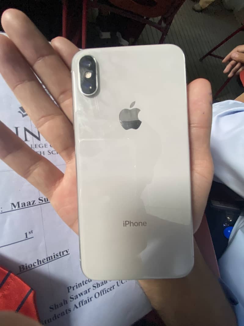 Apple iPhone X 5