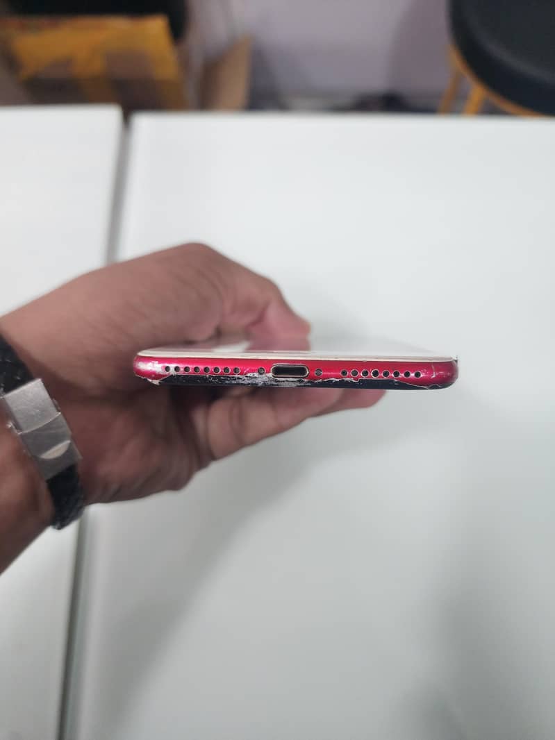 Apple iPhone 7 Plus 4