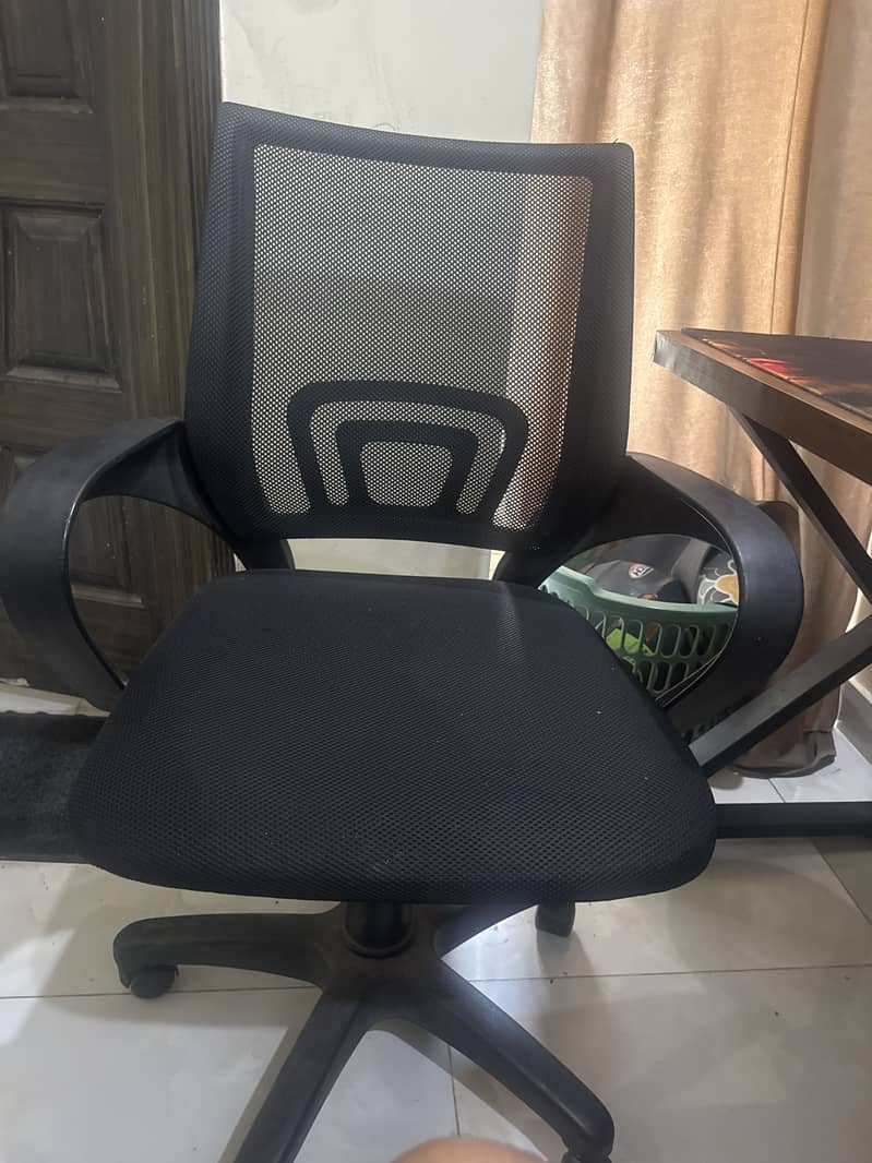 Study Table & Chair 2
