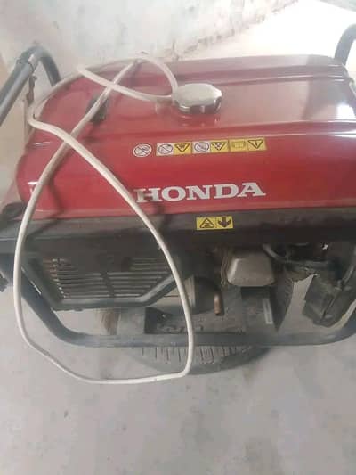 Honda Japan ka Generator 2.5 KVA  Bilkul new condition main hai