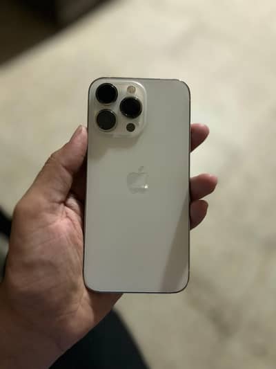 Apple iPhone 13 Pro
