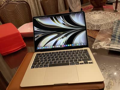 MacBook Air M2 8GB 256GB Starlight