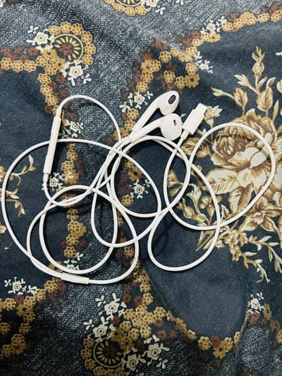 Apple EarPods