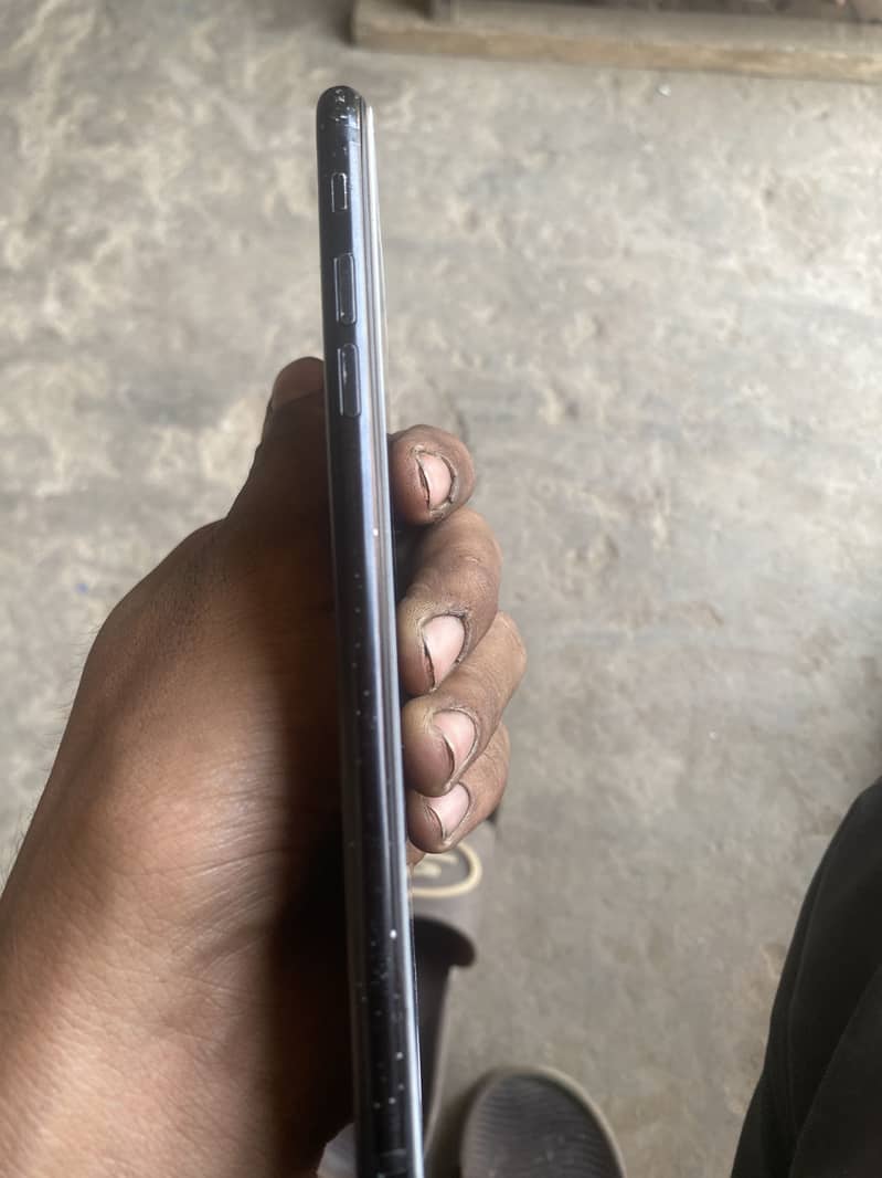 Apple iPhone 7 Plus 3
