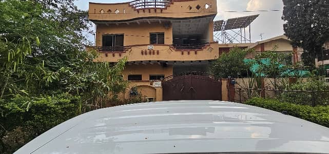 30x70 First Floor Portion Available For Rent