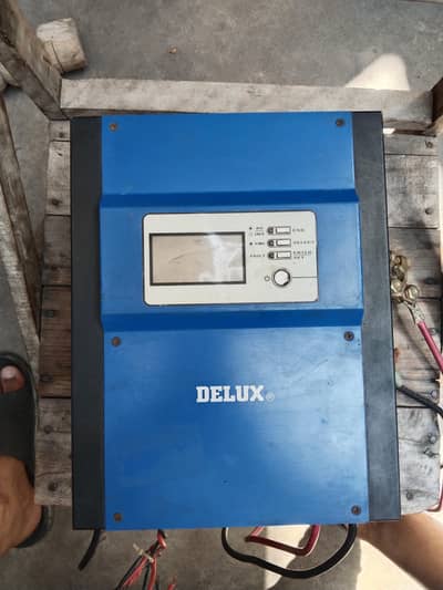 Delux Jaguar 2.4KW MPPT Solar UPS | 1600W Inverter | 24V System