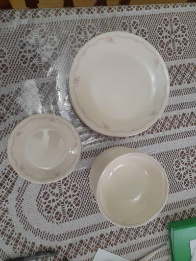 CORELLE DINNER SETS