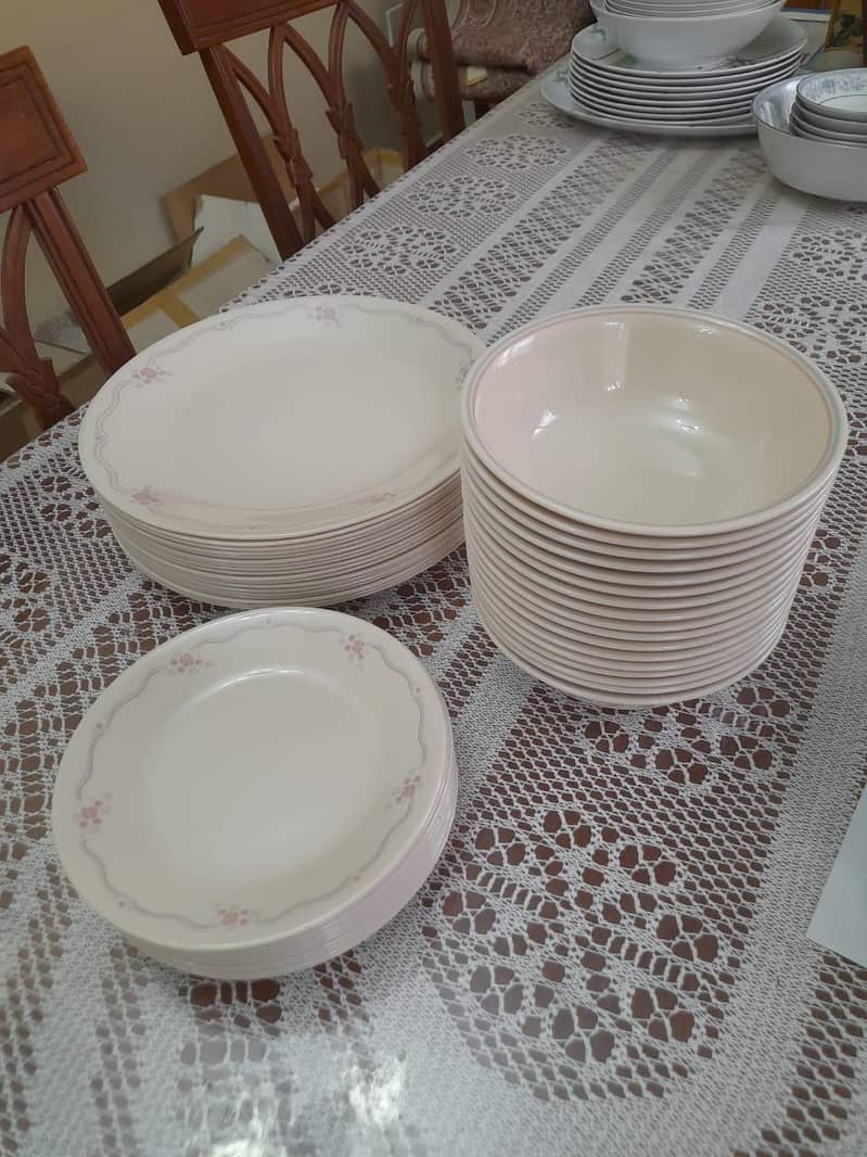 CORELLE DINNER SETS 1
