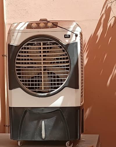 slightly used Air cooler