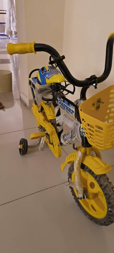 Toddler Cycle with trainer wheels