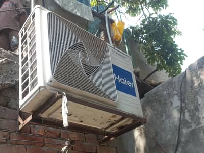 haier dc inverter in good condition