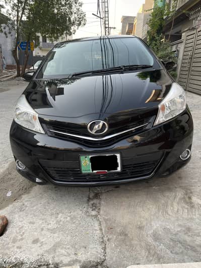 Toyota Vitz Jewela 2012/2015 Black | Automatic | Excellent Condition