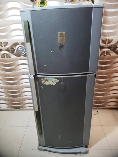 dawlance fridge in used condition