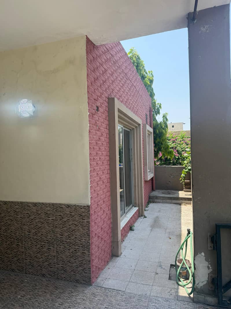 House 3