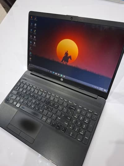 Hp laptop i3 11 Gen