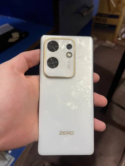 Infinix Zero 30