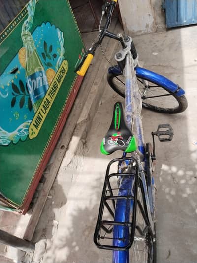 Bicycle for sale just 15 days used urgent selling 03011280800 whtsap