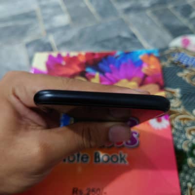Apple iPhone SE 2020