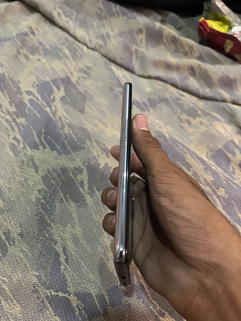One Plus 9 6