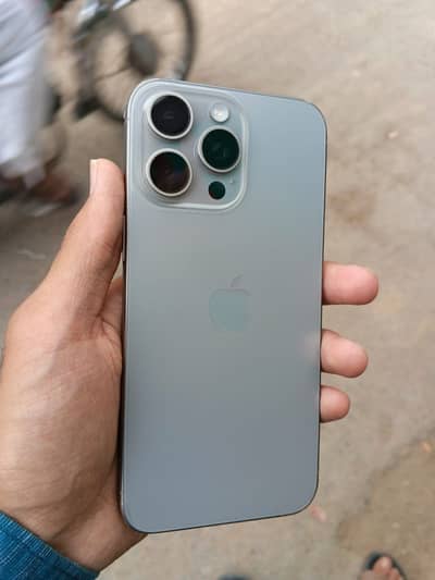 Apple iPhone 15 Pro Max