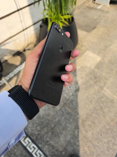Apple iPhone 7 Plus