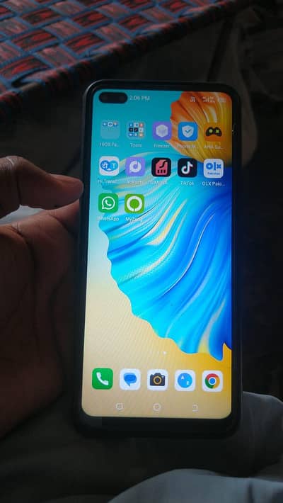 Tecno CAMON 16 Pro