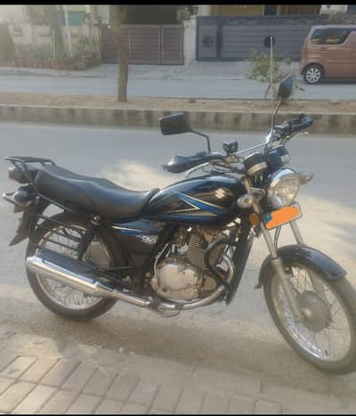 suzuki GS150