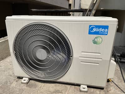 Midea Breezless 1.5 ton just like new Ac