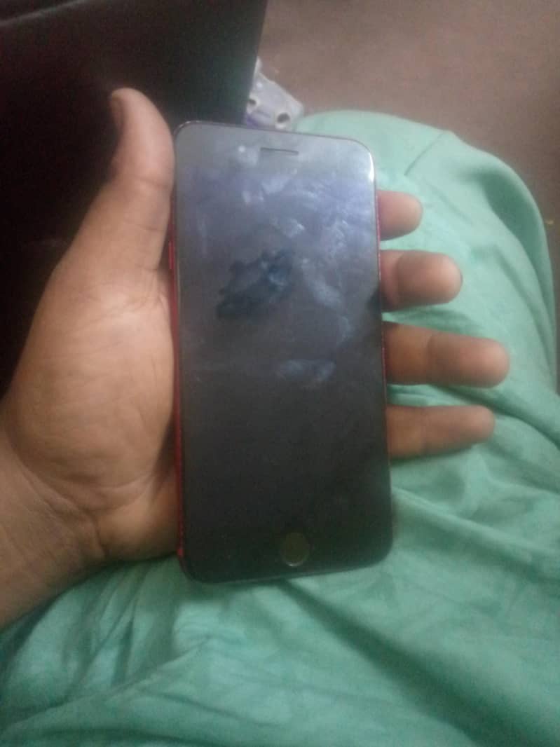 Apple iPhone 7 Plus 1