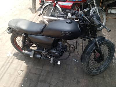 Metro Cafe racer converted