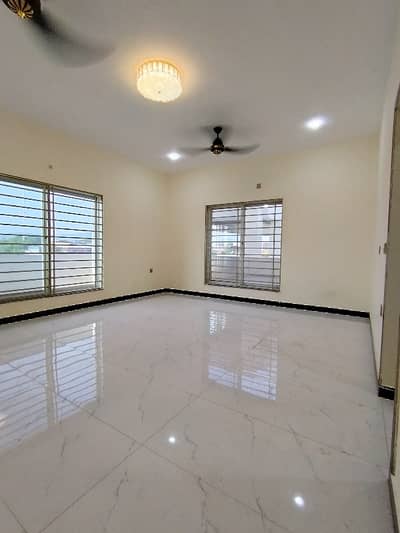 50*90 Super Elegant Ground Portion For Rent G-13 Islamabad