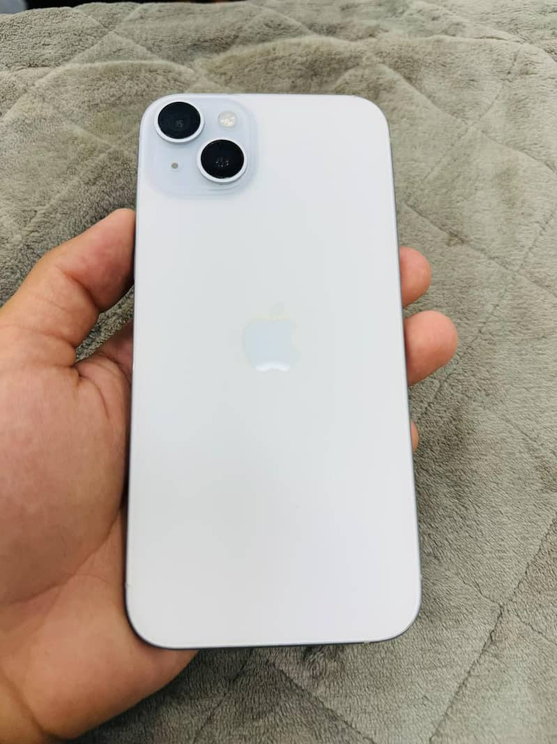 Apple iPhone 15 plus 1